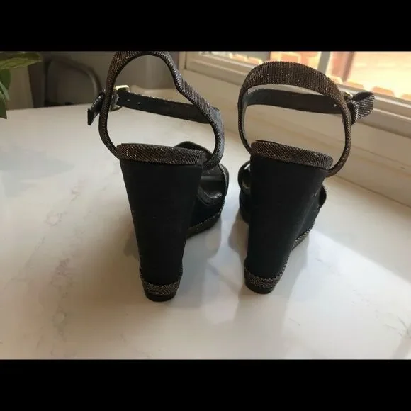 🆕 Stuart Weitzman Platform Sparkly Sandals Size 6 Leather Buttom
